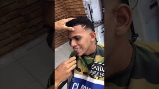 Momentos de barberia O peluquerias🤣🤐 humor risa comedia barberia [upl. by Salomo]