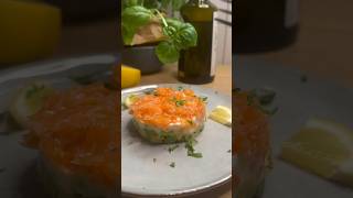 Lachs Tatar 🍣📌Rezept in derBeschreibung [upl. by Anahpos796]