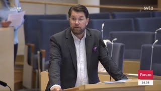 Är regeringen beredd att bromsa utdelningen av medborgarskap – Jimmie Åkesson [upl. by Nowaj561]