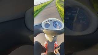 Piaggio Zip 2t 70cc driving POV piaggio piaggiozip 70cc [upl. by Yojal]