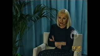 Raffaella Carrà e il duetto con Giorgia  Sanremo 2001 [upl. by Fairfield651]