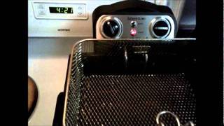 Review of the Bravetti Pro 4 Litre Deep Fryer [upl. by Orlantha]