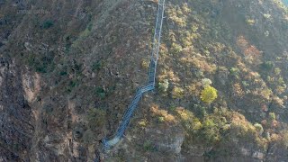 Amazing China Cliff Village Case DemonstratesAtuleer Village Southwest Chinas Sichuan province [upl. by Bevash]