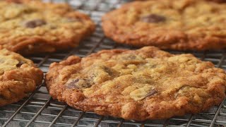 Crispy Oatmeal Cookies Recipe Demonstration  Joyofbakingcom [upl. by Kciredes]