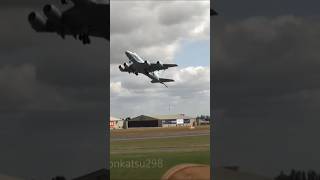 The Kawasaki P1 海上自衛隊P1がイギリスのエアショーで離陸した瞬間、周囲のヨーロッパマニアのどよめきに誇らしさも感じました。 [upl. by Atinram360]