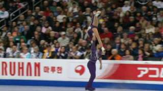 Chinese figure skating pair takes silver from Universal Sports [upl. by Naelcm]