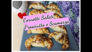 Ricetta Cornetti salati prosciutto e scamorza [upl. by Fariss469]