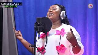 Intense worship Medley by Essi Donkor [upl. by Sezen]