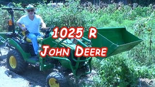 1025R John Deere [upl. by Akinas37]