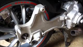 How to Scooter Piaggio Carnaby Hinterradwechsel rear wheel change [upl. by Ardyth]