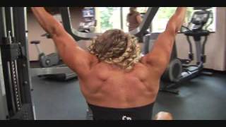 FEMALE BODYBUILDER kelly dobbins DIYMUSCLECOM kim winn MUST SEE WOW [upl. by Nylecoj828]