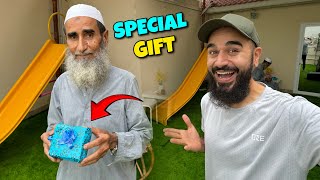 Hajj ki khushi mein abbu ko kia gift dia  🎁 Abbu ne meri class ley li 😂 [upl. by Sharl]