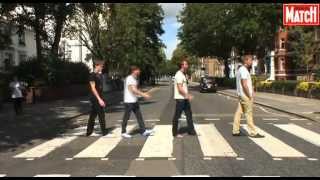 Quatre nageurs dans le vent sur Abbey Road [upl. by Murrell231]