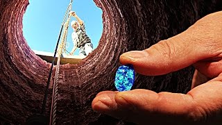 How to find Opals  Coober Pedy  Liz Kreate [upl. by Ordway]