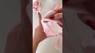 DIY bow making tutorialeasy wayAemenShakeelforyouyoutubeshortstrendingviralvideobowfashion [upl. by Cochard]