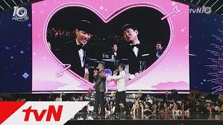 tvNfestivalampawards tvN10어워즈 꿀잼 tvN 시상식 카메라에 잡히면 무조건 키스 161009 EP2 [upl. by Rap]