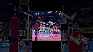 Hayat kısa Gabi uçuyor ✈️  Gabi is flying gabi volleyball vakıfbank fyp [upl. by Patrice]