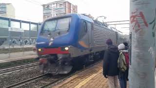 Trenitalia E464 595  Vivalto arrives at Collegno 11262024 [upl. by Asyle]