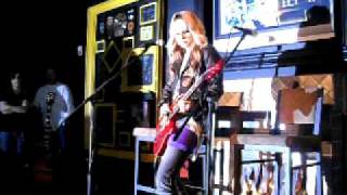 Orianthi  Beat It [upl. by Eissen]