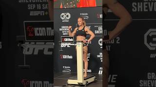 🔥🦾 VALENTINA SHEVCHENKO OFFICIAL WEIGH IN NOCHE UFC [upl. by Hughett]