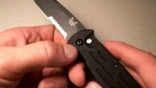 Benchmade Armed Forces 9050 Auto Too Darn Bulky [upl. by Ardnauq243]