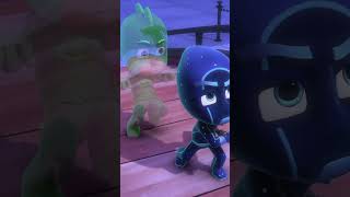 PJ Masks Super Pigiamini  Catboy e la spada del maestro Fang  Cartoni Animati shorts [upl. by Alocin879]