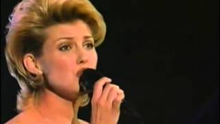 Faith Hill  It Matters To Me  Nashville Live 1997 [upl. by Raddi]