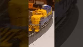 walthers gp9s lashup pulls athearn amp tyco freight [upl. by Alfi]