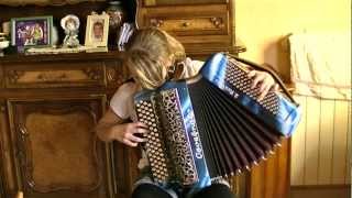 le denicheur accordeon karène neuville [upl. by Evelina]