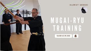 Kenjutsu Iaido Meirin Mugairyu Training [upl. by Wennerholn]