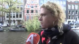 Dode op de Herengracht door storm [upl. by Ekal]