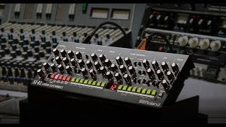 Roland Boutique SE02 Analog Synthesizer  Designed by Studio Electronics [upl. by Thaine616]