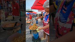 4 burners of curry still not in time for customers Popular red curry restaurant in SuphanburiThai [upl. by Wylie856]