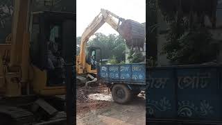 JCB working and lodgingshorts virlavideo [upl. by Eibob]