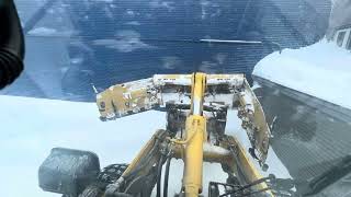 Snow Plowing amp quick rescue Komatsu WA270 W Metalpless Live Edge [upl. by Matt514]