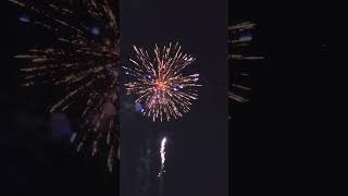 Dragon War 25 shots firework [upl. by Blithe]