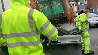 Recycling bin men emptying bins in Bournemouth part 1 [upl. by Emsoc]