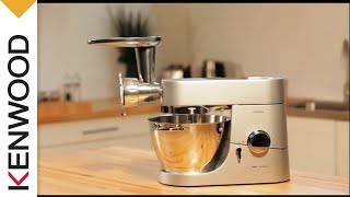 Torchio per la Pasta AT910  Attrezzature Optional Kenwood Chef  Video del Prodotto Italia [upl. by Mohn]