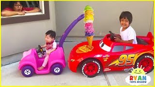 Ryans Drive Thru Pretend Play Restaurant on Kids Power Wheels [upl. by Idihsar]