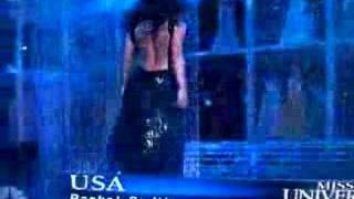 Miss USA Rachel Smith falls [upl. by Gilmore820]