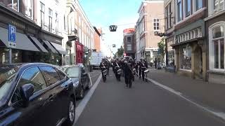 Marinierskapel der Koninklijke Marine en Tamboers amp Pijpers van het Korps Mariniers Geloofsbrieven [upl. by Beard]