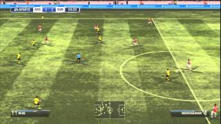 FIFA 13 Tutorial Creating Chances Unlocking defences [upl. by Leahcym435]