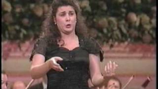 Cecilia Bartoli 1994  From quotLa Sonnambulaquot Bellini [upl. by Seften]