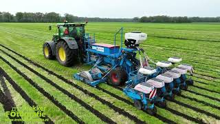 Stroken frezen  mais zaaien  de Haan  Streifen fräsen  Maïs säen  Milling strips  Sowing Corn [upl. by Gerianne]