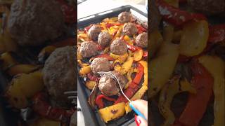 Polpette al forno con peperoni ricetta shorts [upl. by Harvey]