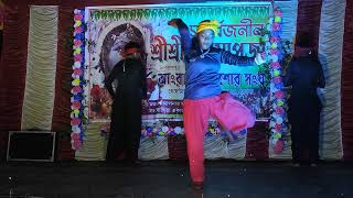 karar oi loooho kopat dance by Tanisha Preeti amp arin [upl. by Hymen535]