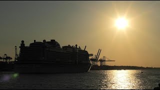 4K AIDAprima Auslaufen am wunderschön sonnigen Spätsommertag in Hamburg HORN 21092024 [upl. by Erdnaid]