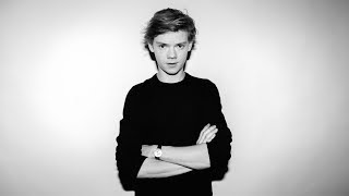 I was known as posh boy Thomas BrodieSangster on school misconceptions amp stolen movie mementos [upl. by Rubel143]