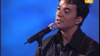 Luis Fonsi Quien Te Dijo Eso Festival de Viña 2004 [upl. by Saisoj]