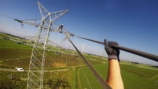 110KV Freileitung Hochspannungsleitung abseilen zum Ausbau der Steigleitungen [upl. by Elsa]